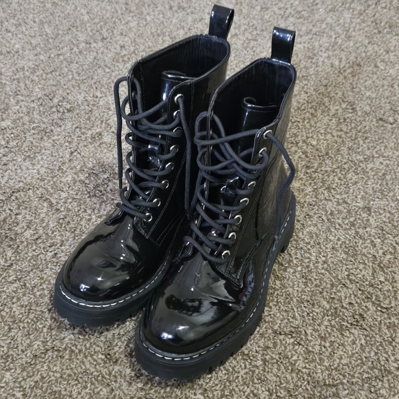 Black H&M Ankle-High Boots - Picture 11 of 14